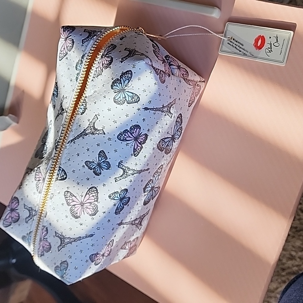 NWT Blush Crush Make Up Bag
